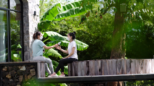 Cộng đồng các chủ nhân Thành phố Cà phê từng bước được tạo lập nhờ không gian sống xanh và hệ sinh thái tiện ích đã đưa vào sử dụng như vườn Zen, tổ hợp Gym - Yoga - Bắn cung, khu luyện tập cưỡi ngựa Ả Rập, Golf 3D